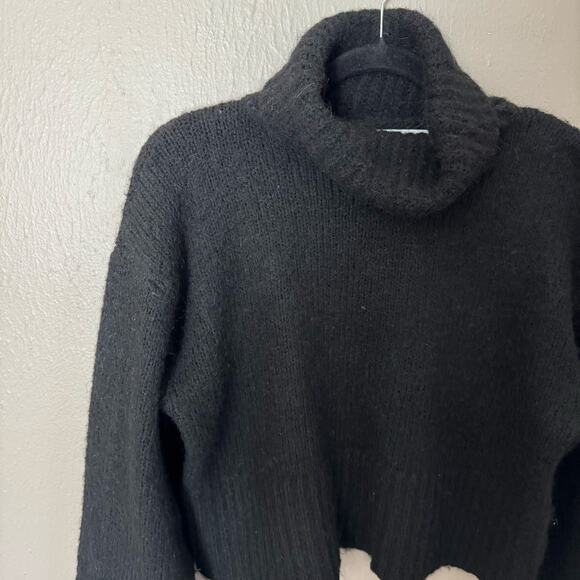 ZARA Soft Knit Sweater Black Funnel Neck Size medium Cropped flare sleeve - Picture 2 of 7